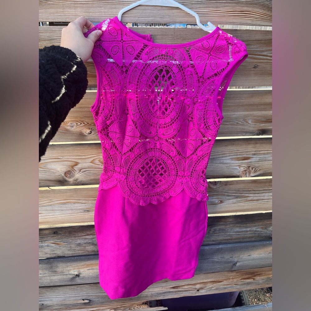 Xenia size 4 dress